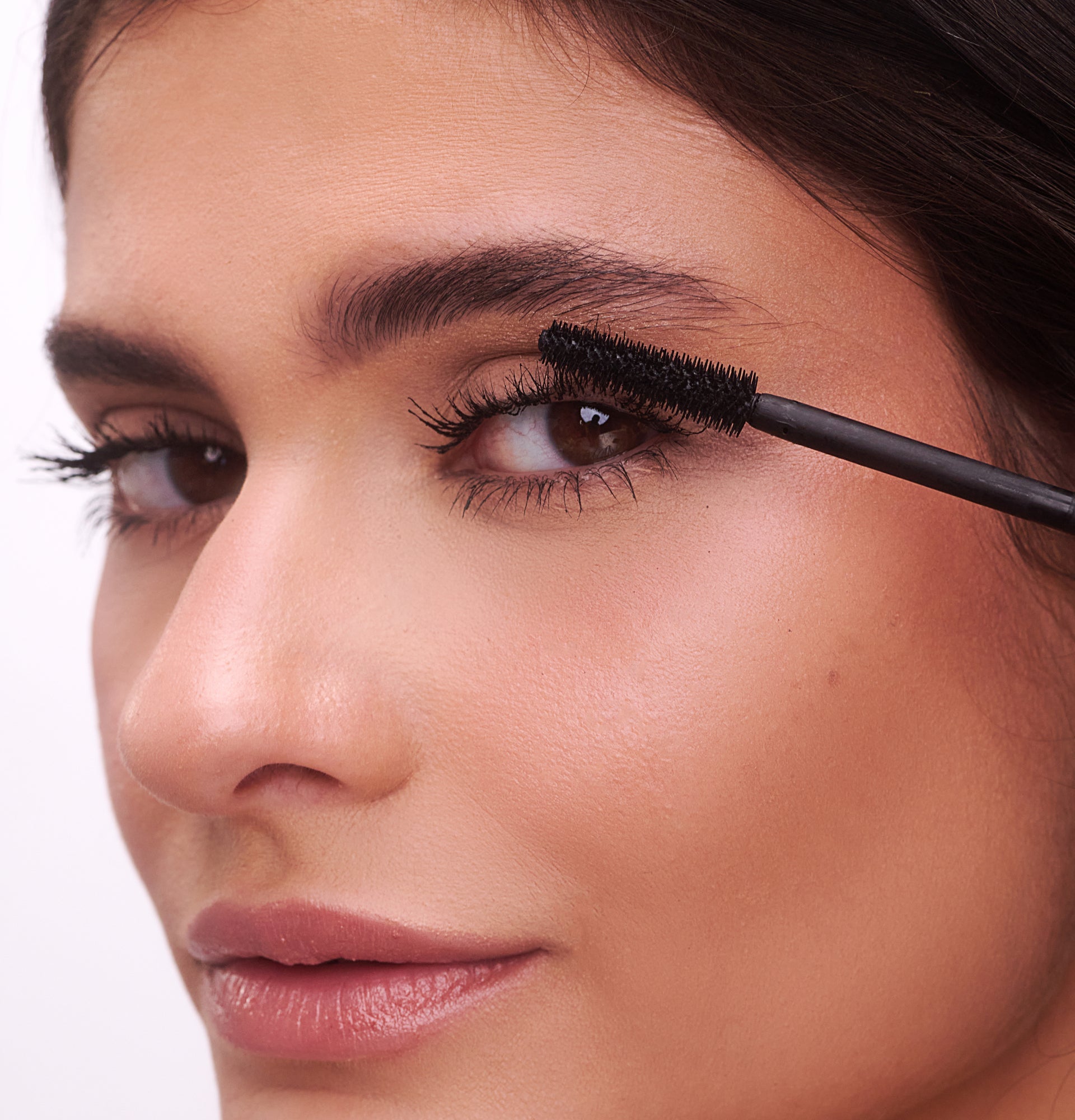 Quel mascara choisir selon votre regard et vos cils ?
