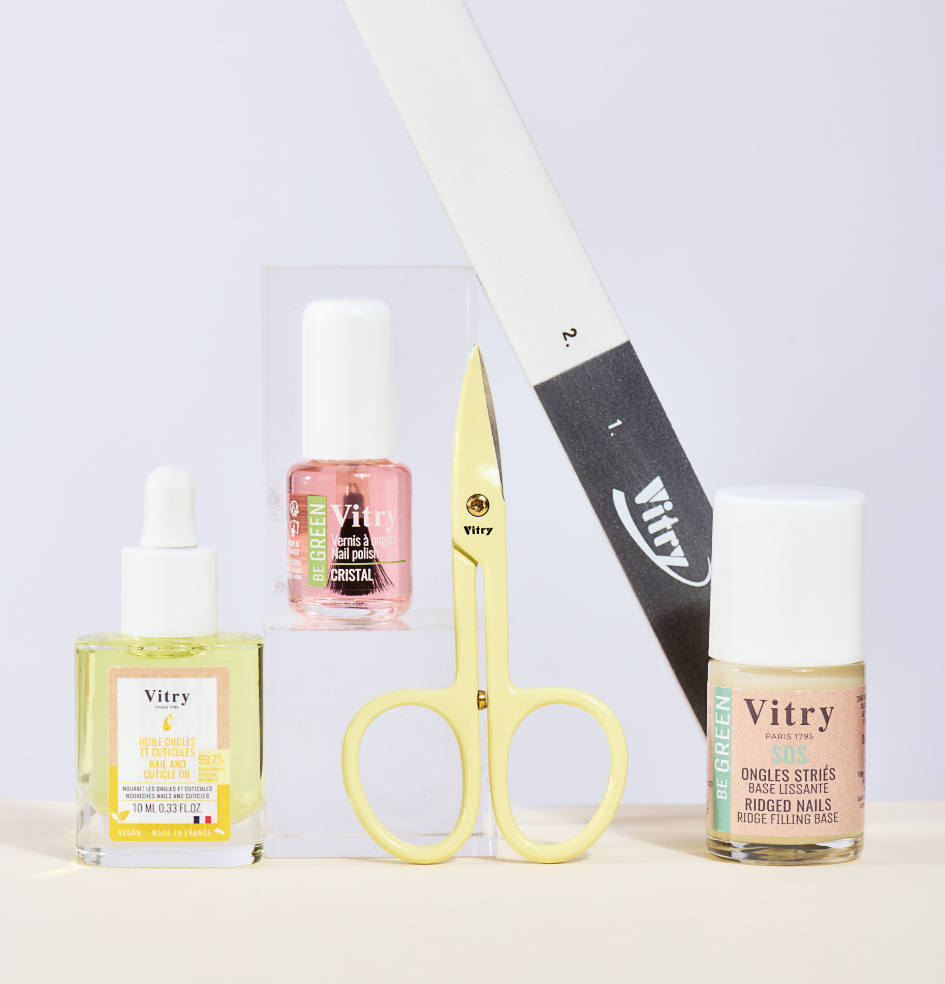 Routine ongles striés - polissoir, base lissante | VITRY