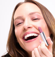 Mannequin portant le BB Lips & Blush Dentelle Réf - 279026