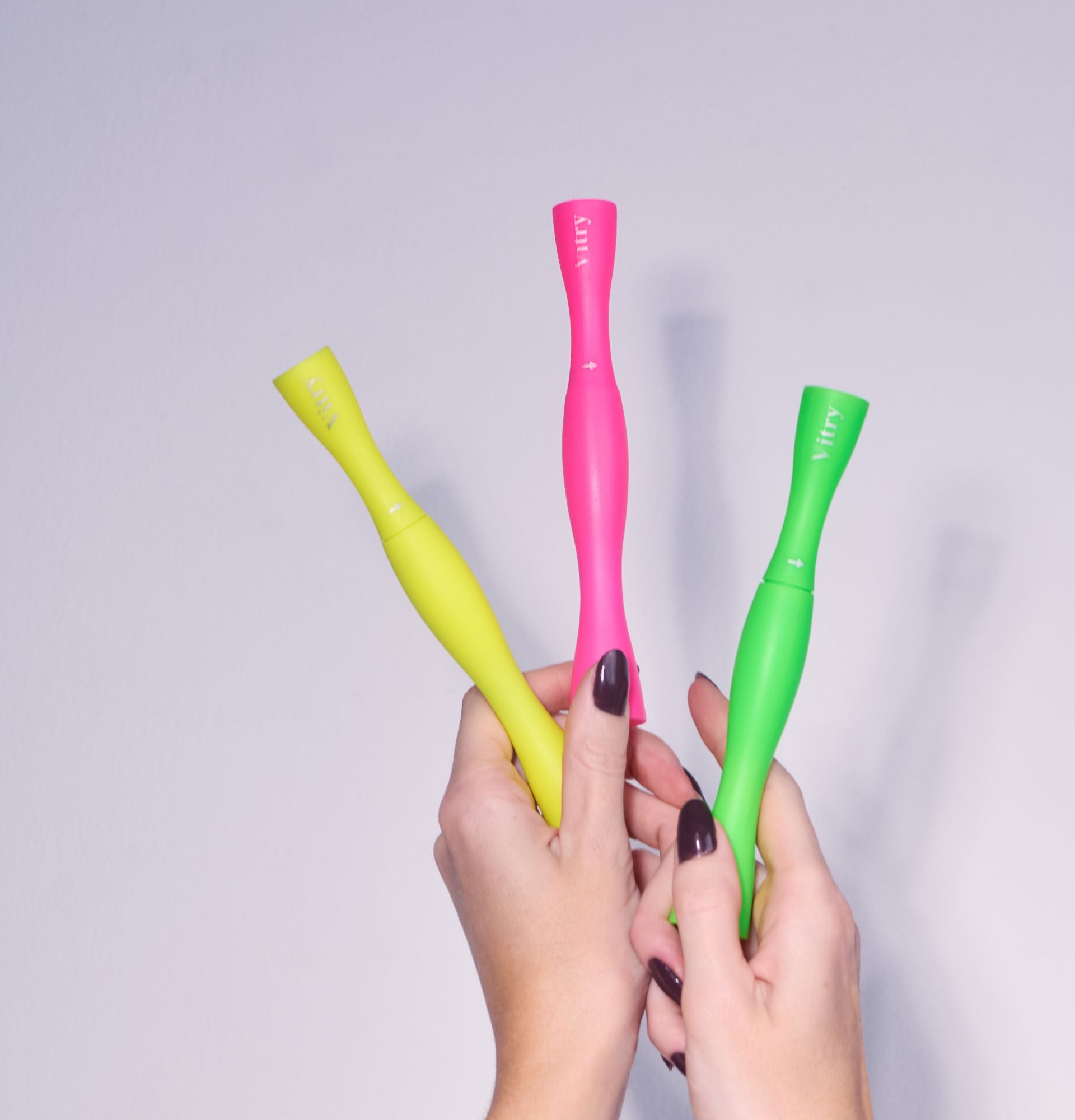 Fluorescent ceramic nail file, reusable and hygienic | Vitry