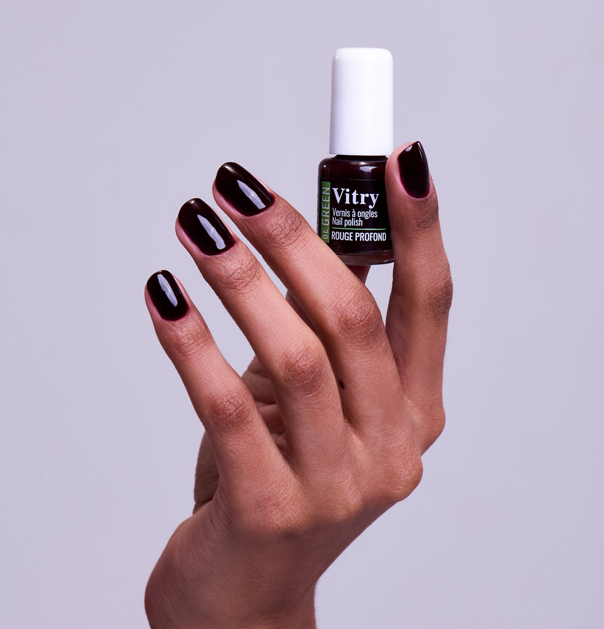 Esmalte de uñas Rojo Intenso